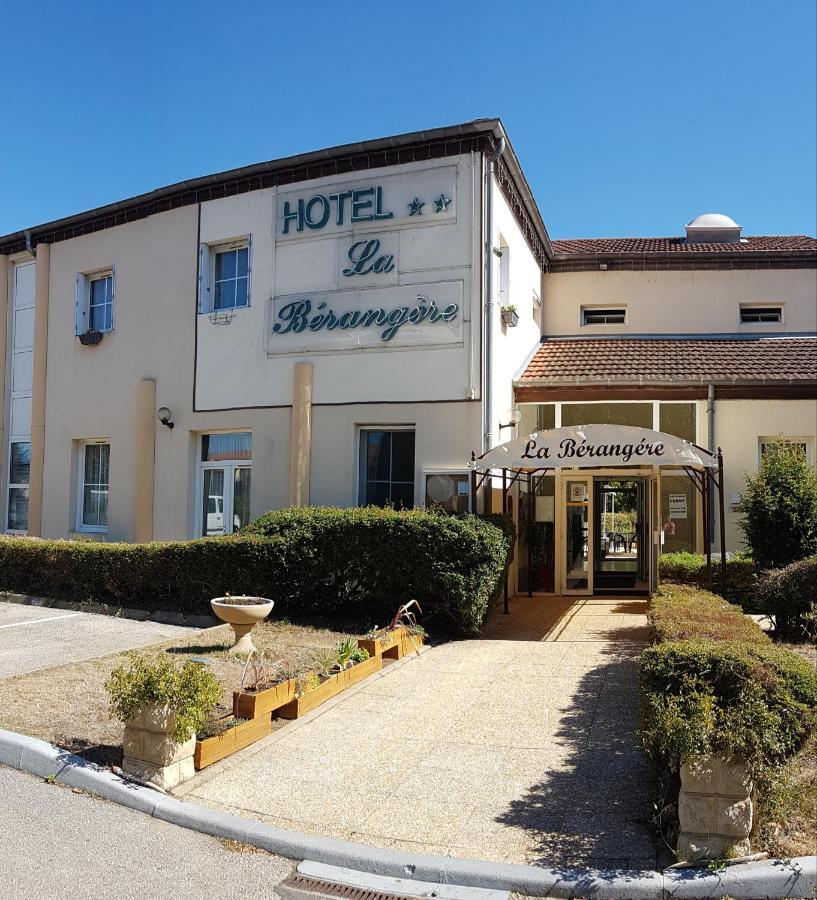 Hotel La Berangere Pérouges Exterior foto