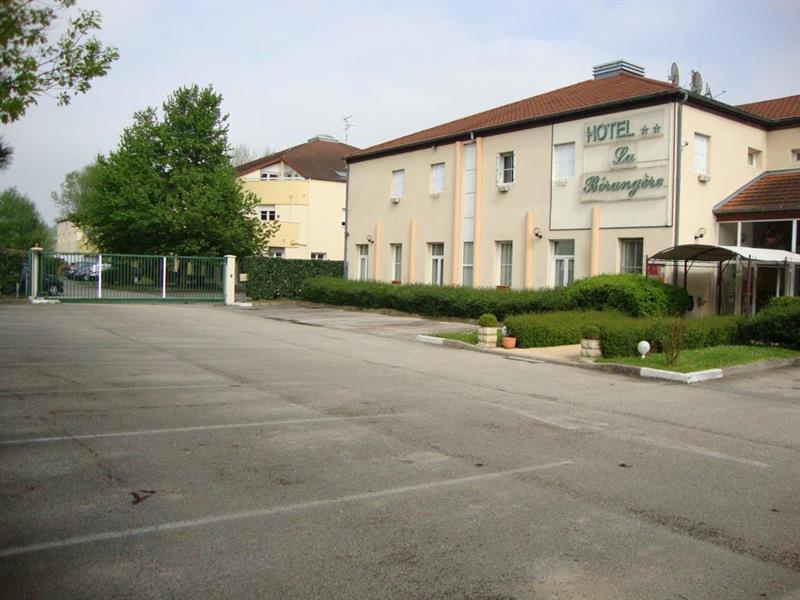 Hotel La Berangere Pérouges Exterior foto